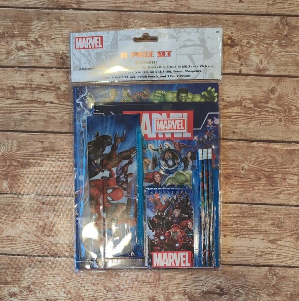 NEW Stationery 11pc Set Marvel Heroes Portfolios Theme Book Pencil Ruler Eraser